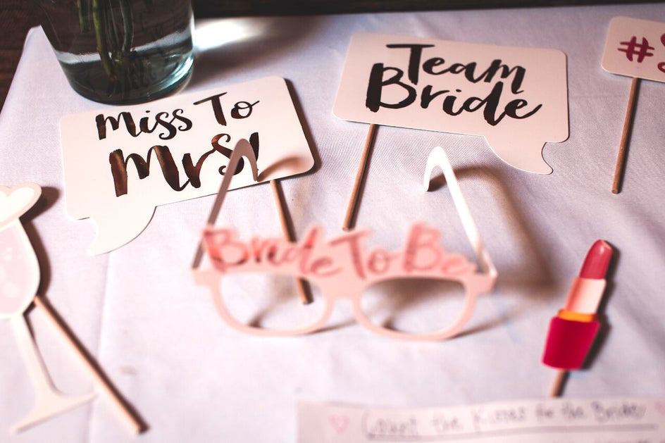 virtual bridal shower themes